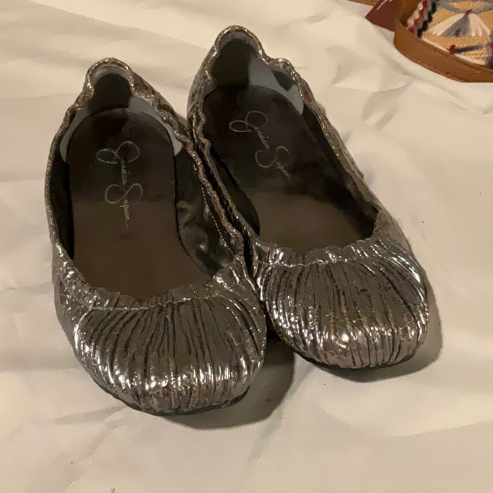 Shiny Flats